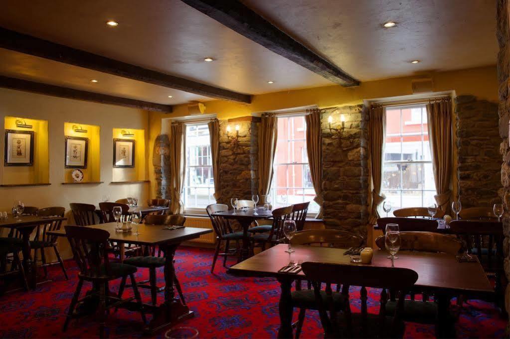 Hotel The King'S Head Llandovery Exterior foto